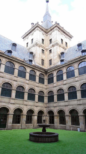 internado alfonso 12 en madrid exterior