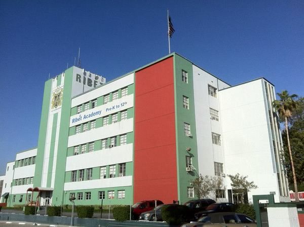 colegio internado RIBET ACADEMY, CALIFORNIA